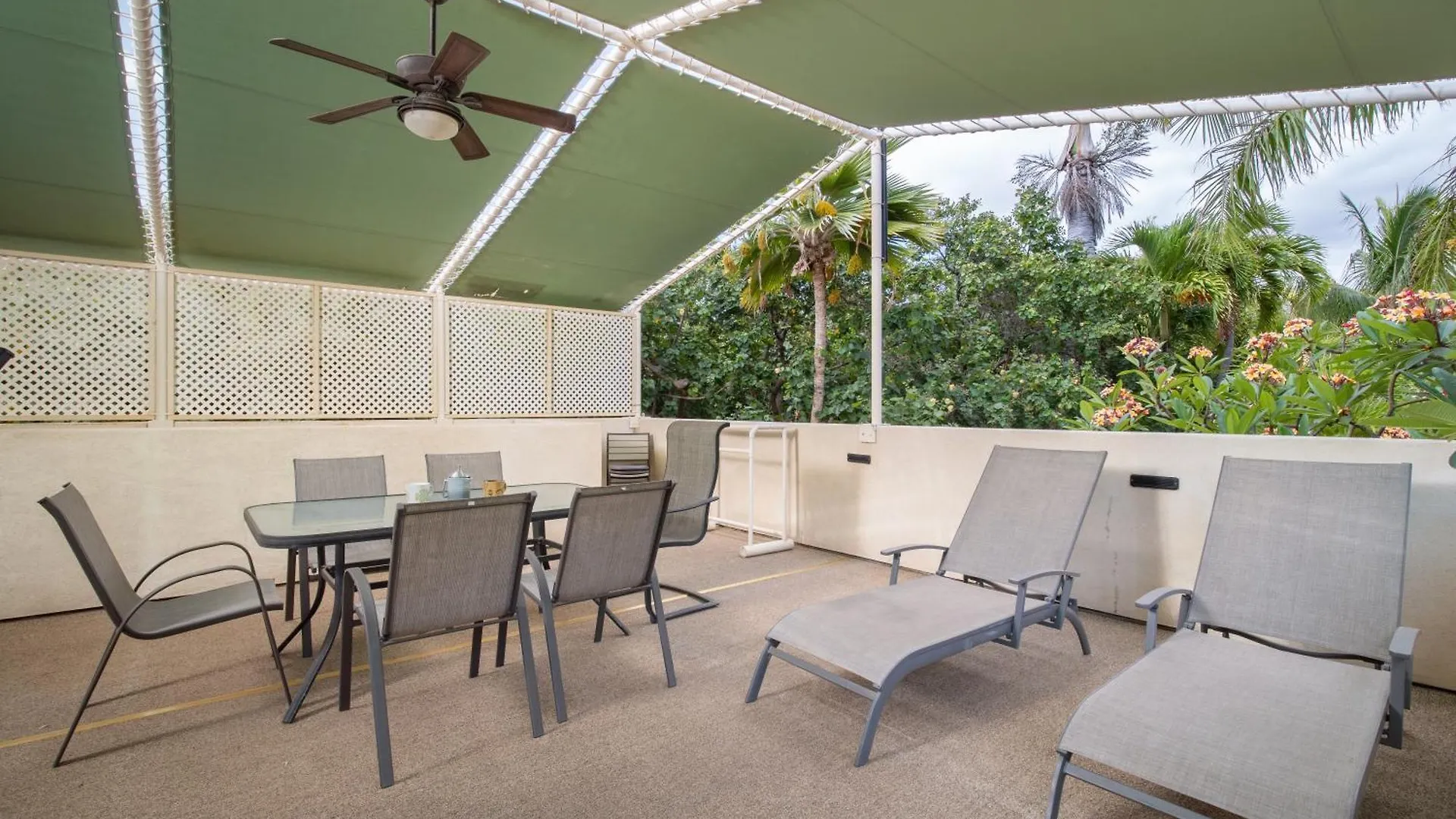 Aloha Aku Ohana Suite - Spacious Garden View Oasis Kihei 0*,